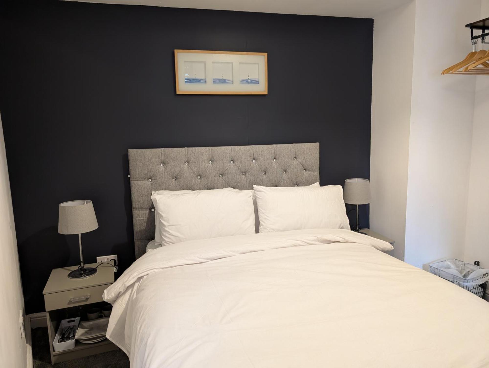 Blok 3 -Jacuzzi Suites, Apartment & Ensuite Rooms Blackpool Extérieur photo